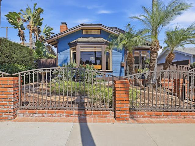 House for sale in Long Beach, Los Angeles County