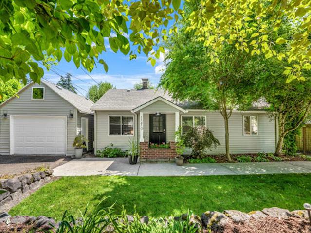 House for sale in Oregonia