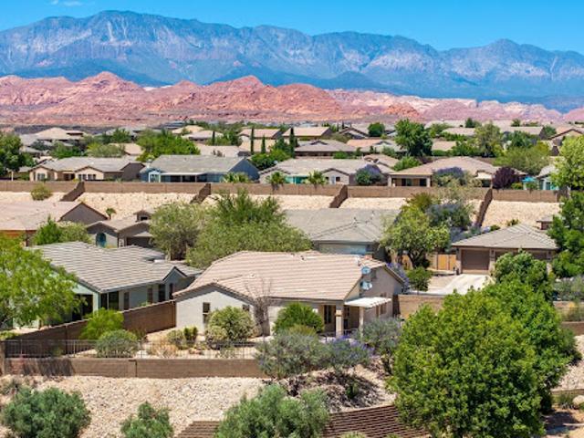 House for sale in Washington, Utah