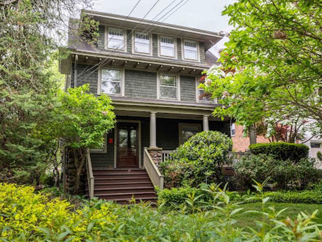 House for rent in Maplewood, New Jersey