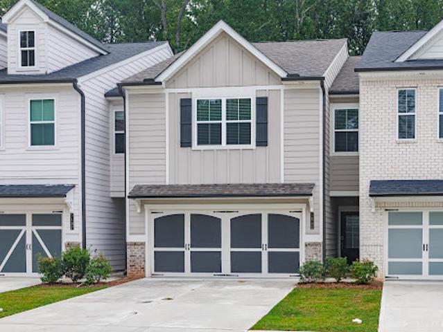 House for rent in Flowery Branch, Georgia