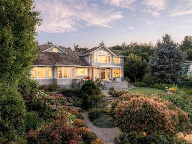 House for sale in Saanich, Capital Regional District