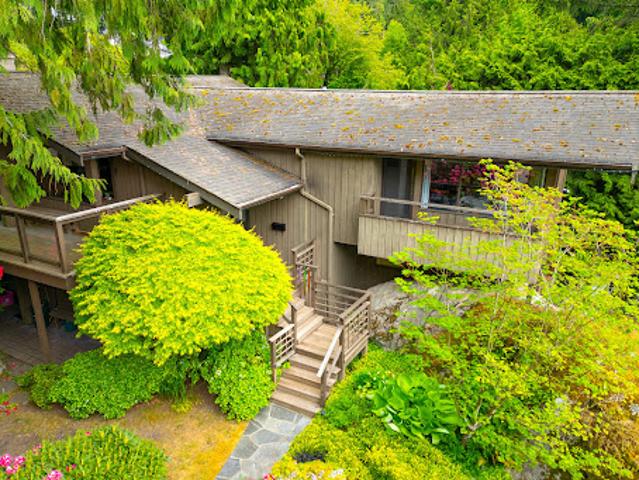 House for sale in West Vancouver, British Columbia