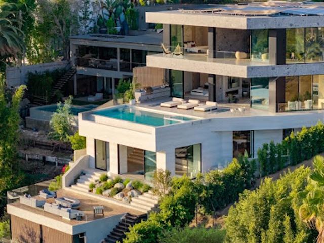 House for sale in Canoga Park, California