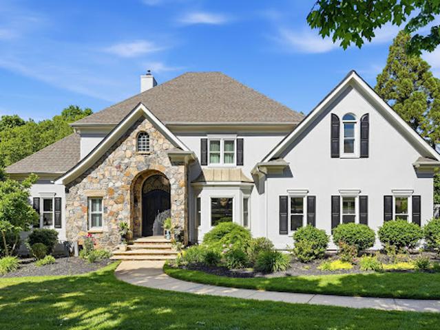 House for sale in Mecklenburg, North Carolina