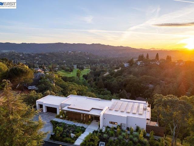 House for sale in Alamo, California