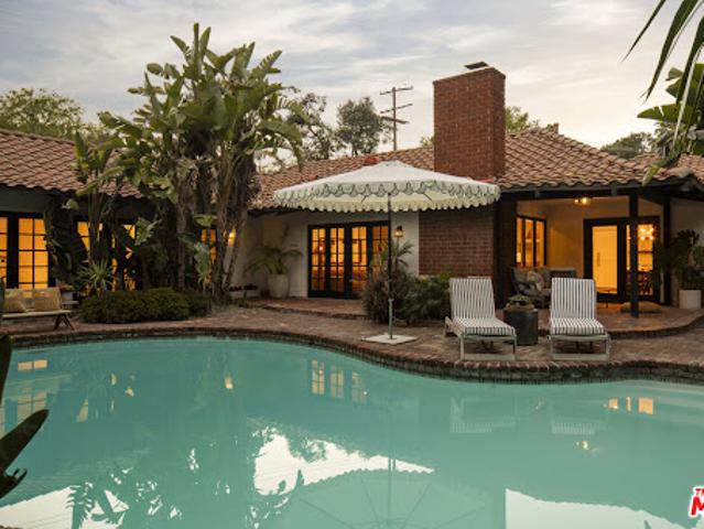 House for sale in Canoga Park, California