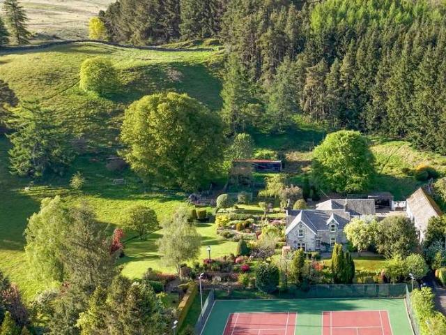 House for sale in Blanefield, Scotland