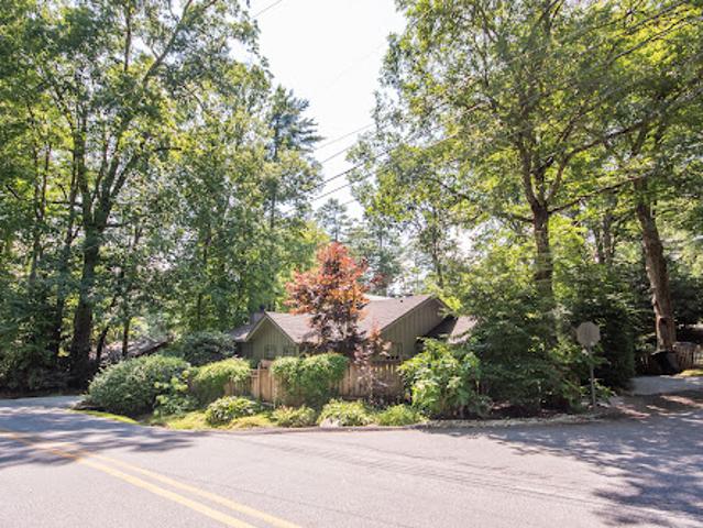 House for sale in Highlands, North Carolina
