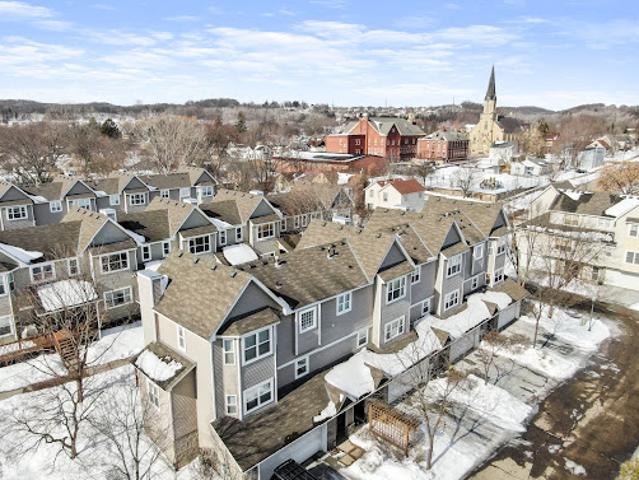 House for sale in Chaska, Minnesota