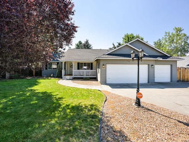 House for sale in Oregonia