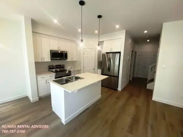 House for rent in Wedgewood, Alberta