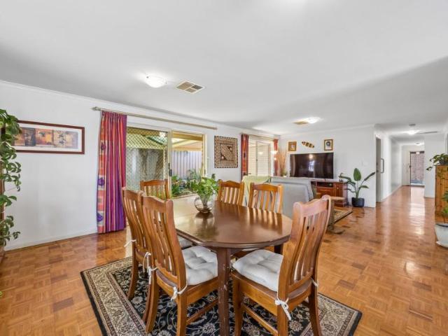House for sale in Aberfoyle Park, Adelaide