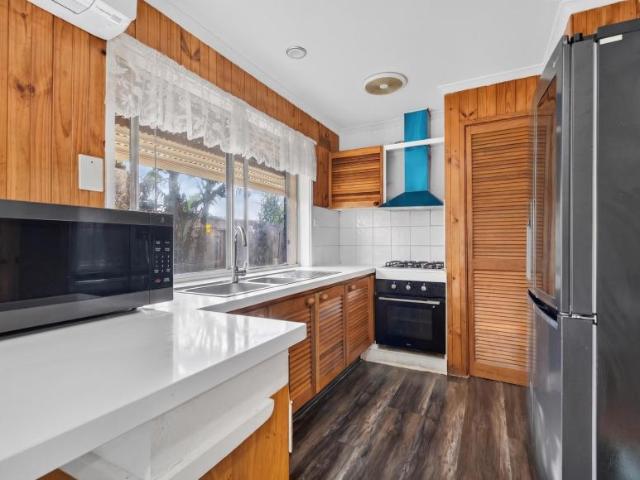 House for rent in Albanvale, Melbourne