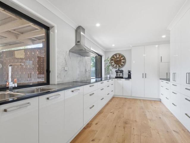 House for sale in Albany Creek, Greater Brisbane