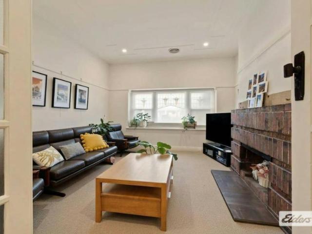 House for sale in Albury