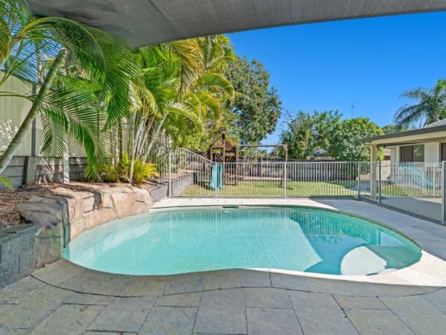 House for sale in Ashmore, Gold Coast City