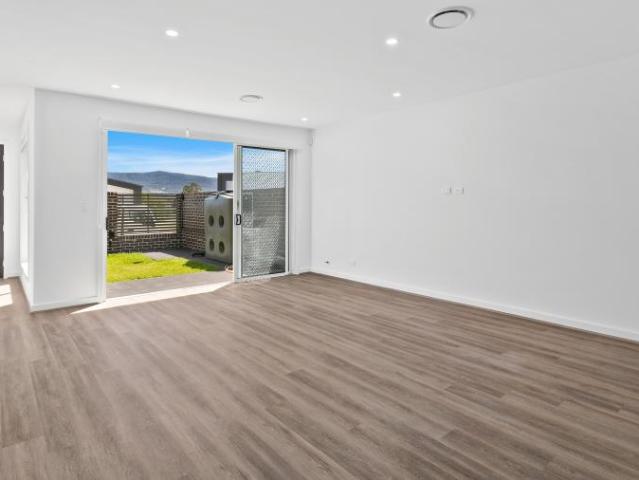 House for rent in Avondale, Wollongong City Council