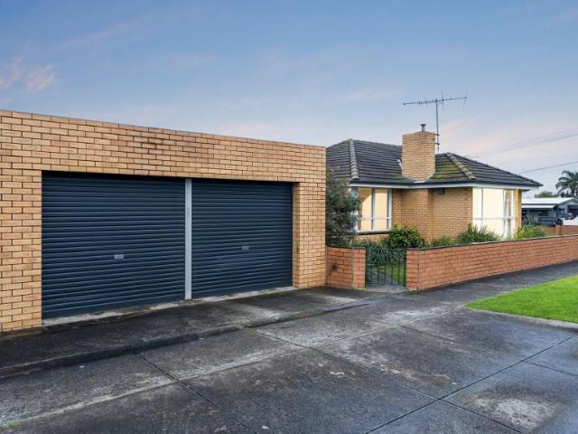 House for sale in Bell Post Hill, Geelong