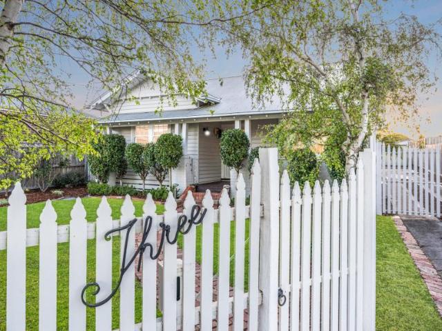House for sale in Belmont, Geelong