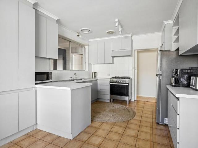 House for rent in Bentleigh East, Melbourne