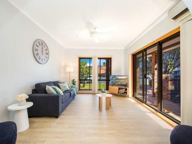 House for rent in Blue Bay, New South Wales