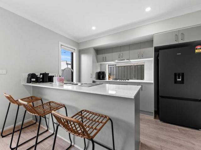 House for sale in Acacia Botanic Ridge, Melbourne