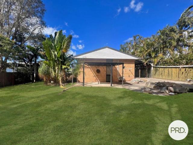 House for sale in Boyne Island