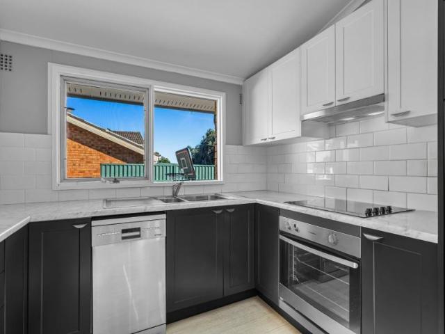 House for rent in Bradbury, Sydney