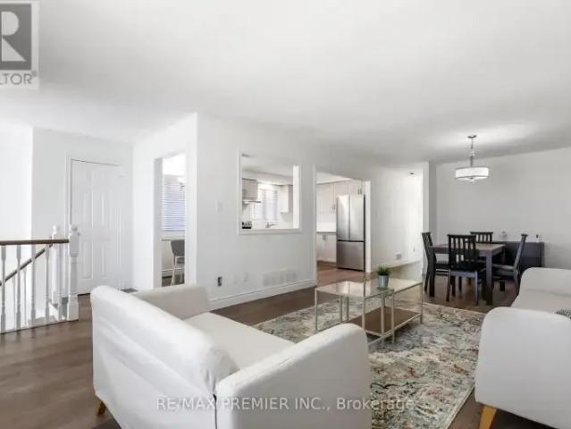 House for rent in Bradford West Gwillimbury, Ontario