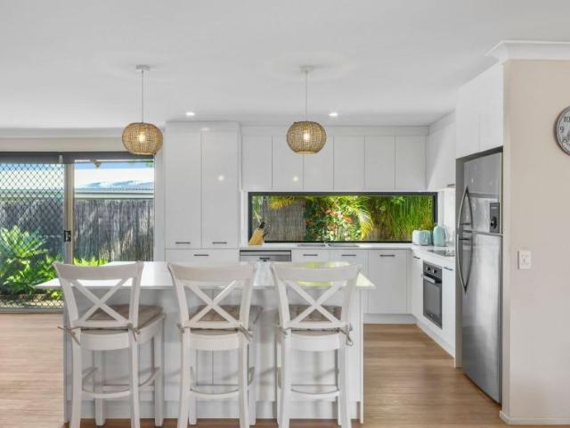 House for sale in Broadbeach Waters, Gold Coast City