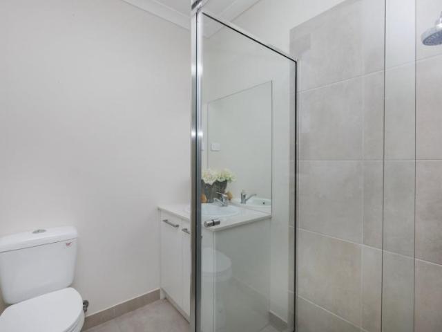 House for rent in Botanica Springs, Melbourne