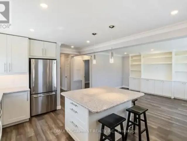 House for rent in Burlington, Ontario