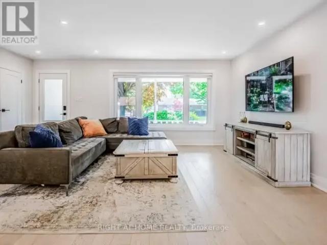House for rent in Burlington, Ontario