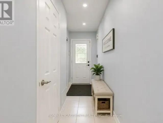 House for rent in Burlington, Ontario