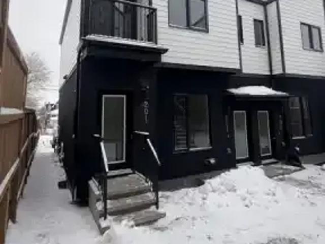House for rent in Northwest, Alberta