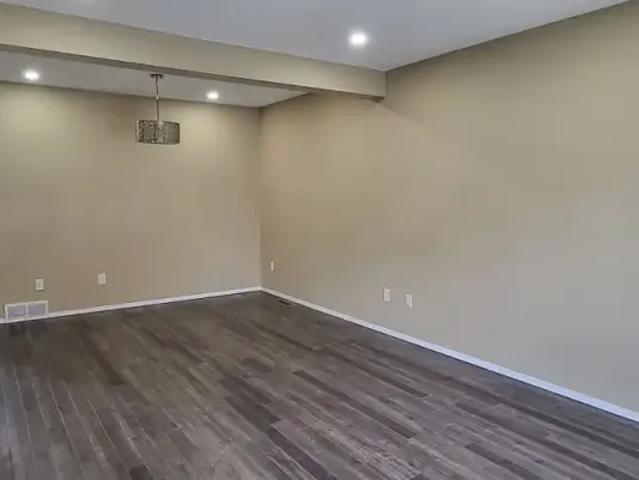 House for rent in Northwest, Alberta