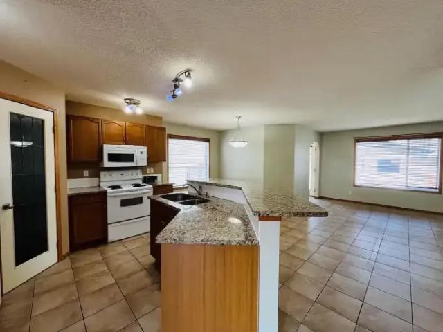 House for rent in Northwest, Alberta