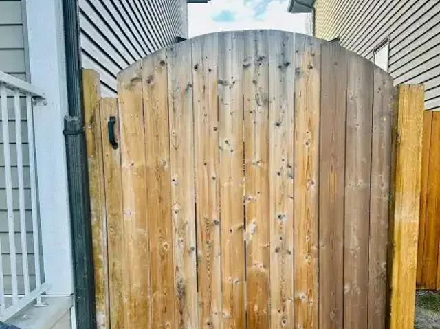 House for rent in Northwest, Alberta