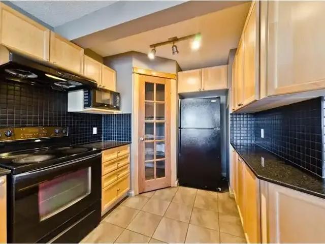 House for rent in Cougar Ridge, Calgary