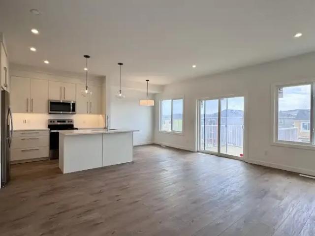 House for rent in Haskayne, Calgary