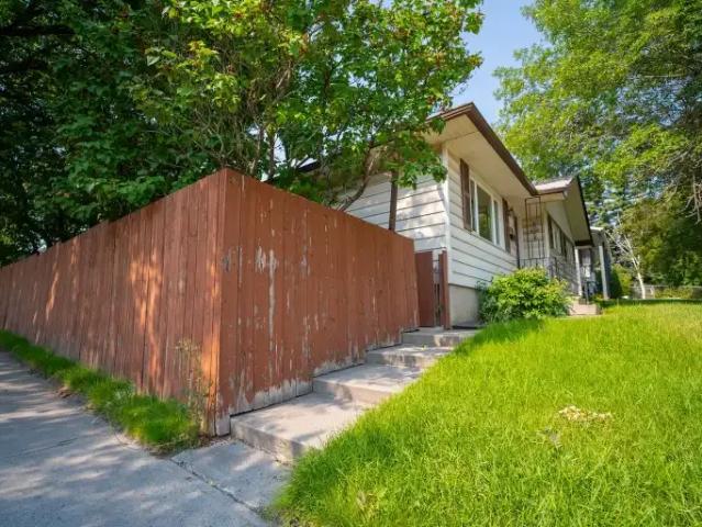 House for rent in Northwest, Alberta