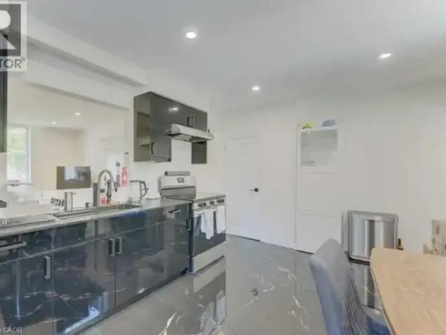 House for rent in Cambridge, Ontario