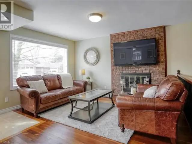 House for rent in Cambridge, Ontario
