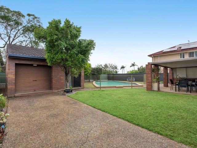 House for sale in Carina Heights, Greater Brisbane