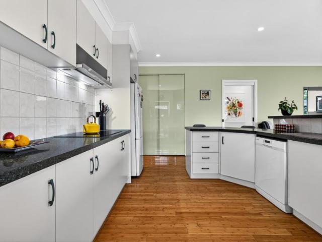 House for sale in Caulfield South, Melbourne