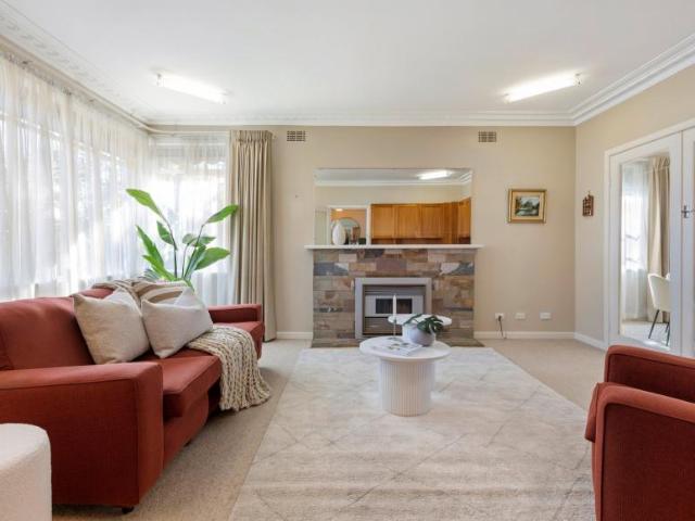 House for sale in Cheltenham, Melbourne