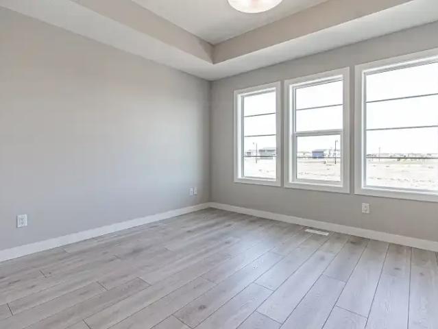 House for rent in Chestermere, Alberta