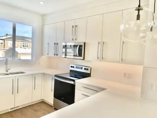 House for rent in Dawson's Landing, Chestermere