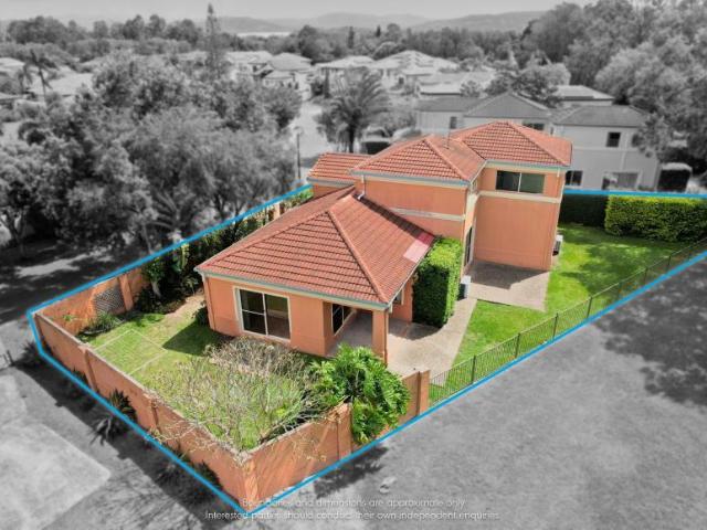 House for sale in Clear Island Waters, Gold Coast City